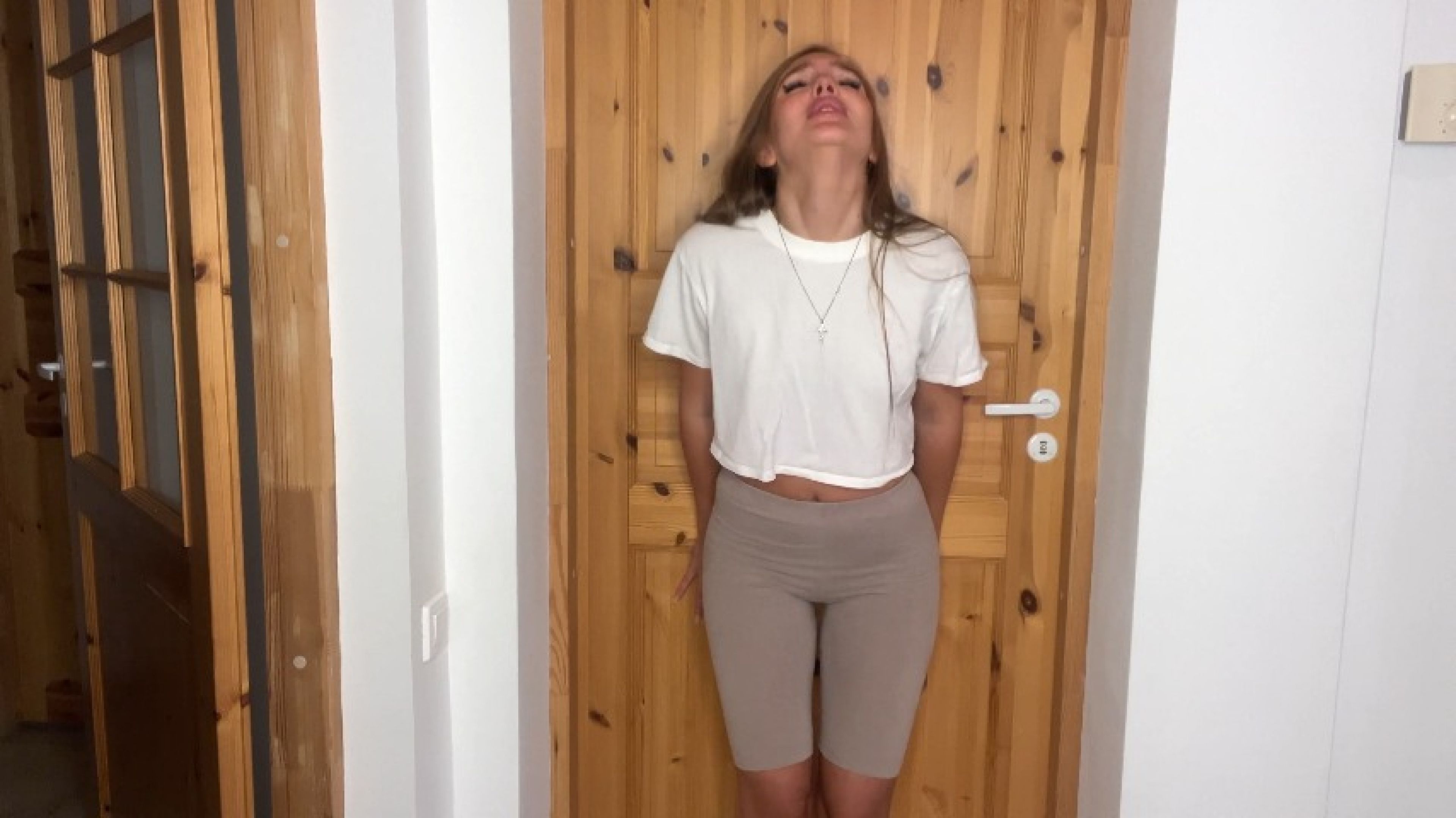 LilLory:I wasn't allowed to use the toilet and I peed my pants
