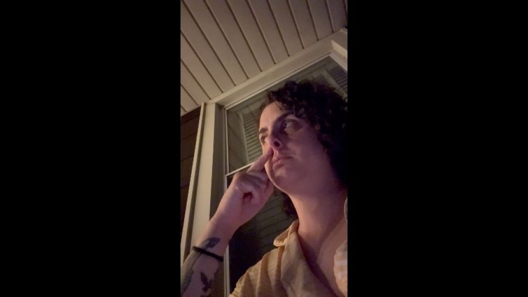 kitvenus:Nose picking on the porch