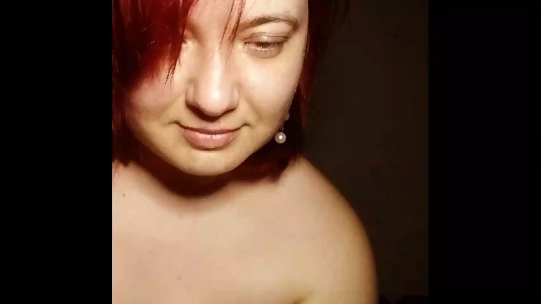 Tanyasilik:Orgasms from a redhead in sex games