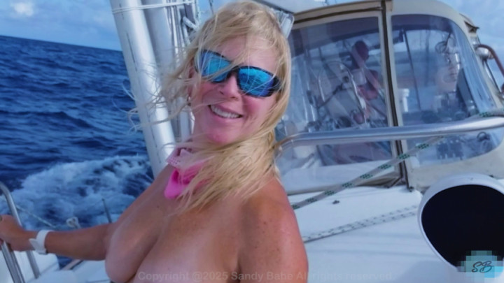 SandyBBabe:This sailing life is wild