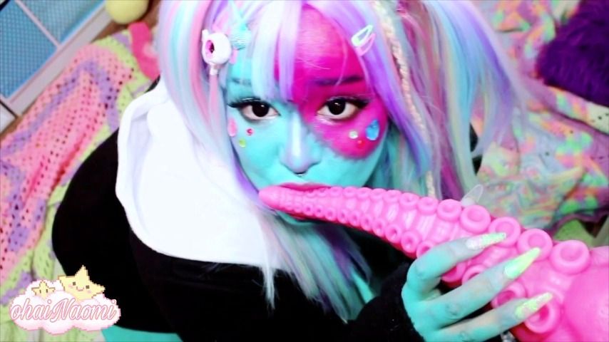 Monster Girl Vs. Tentacle