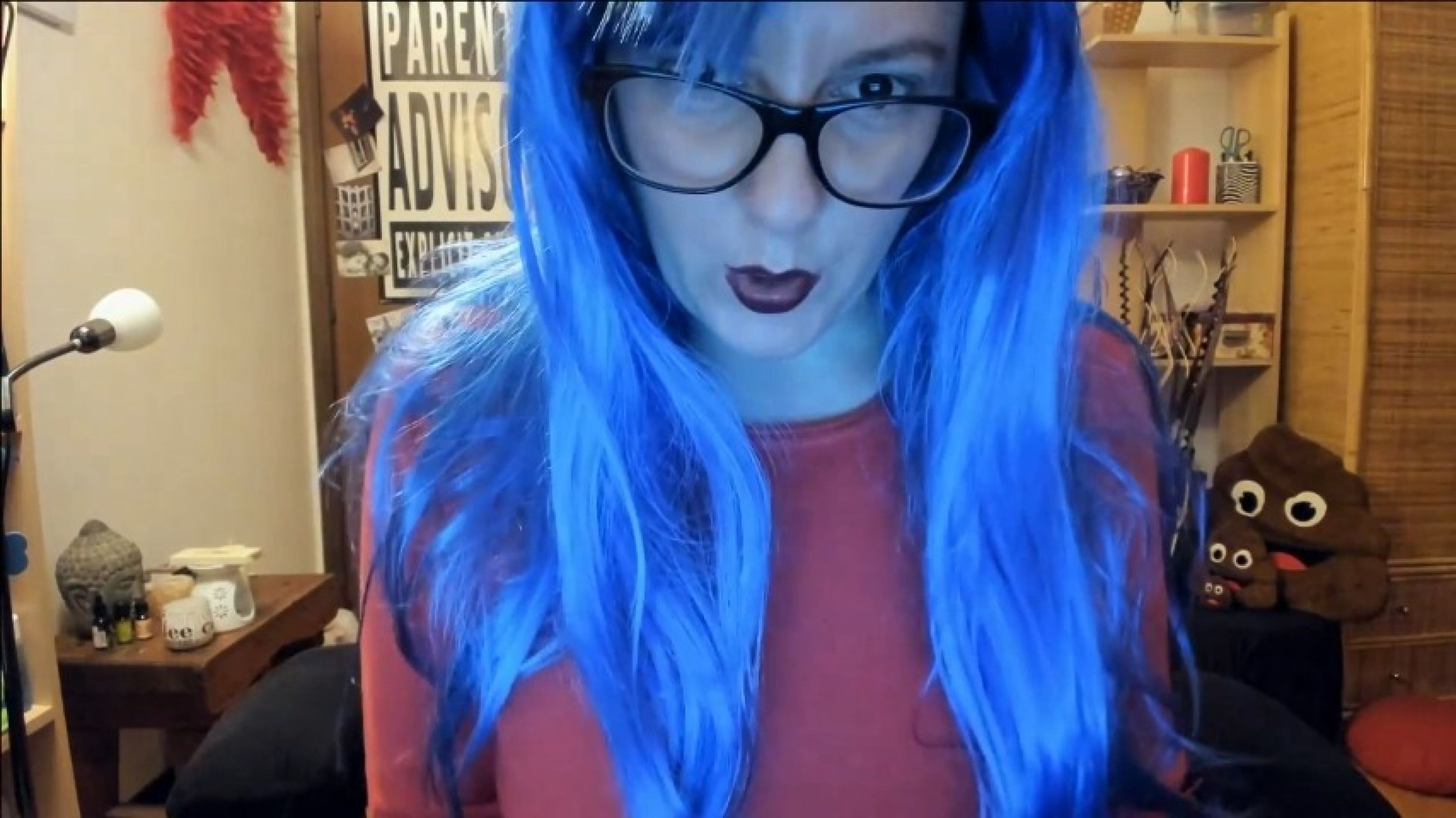 Experience the thrill of petite nerd porn