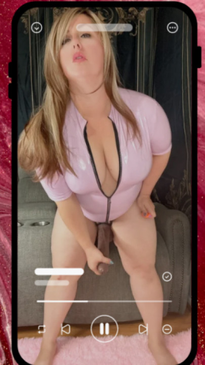 paypeaches:Denied by latex tits