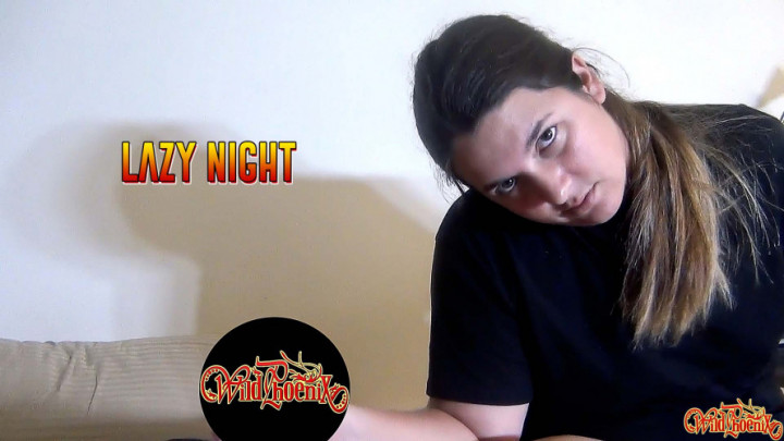 Wild Phoenix - Lazy Night: Reluctant Handjob for a Pestering Partner - ManyVids