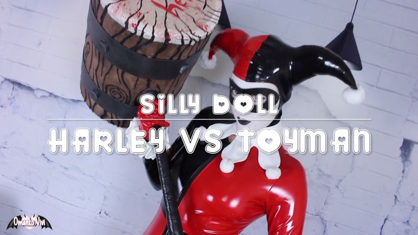 Harley Quinn vs Toyman Silly Doll