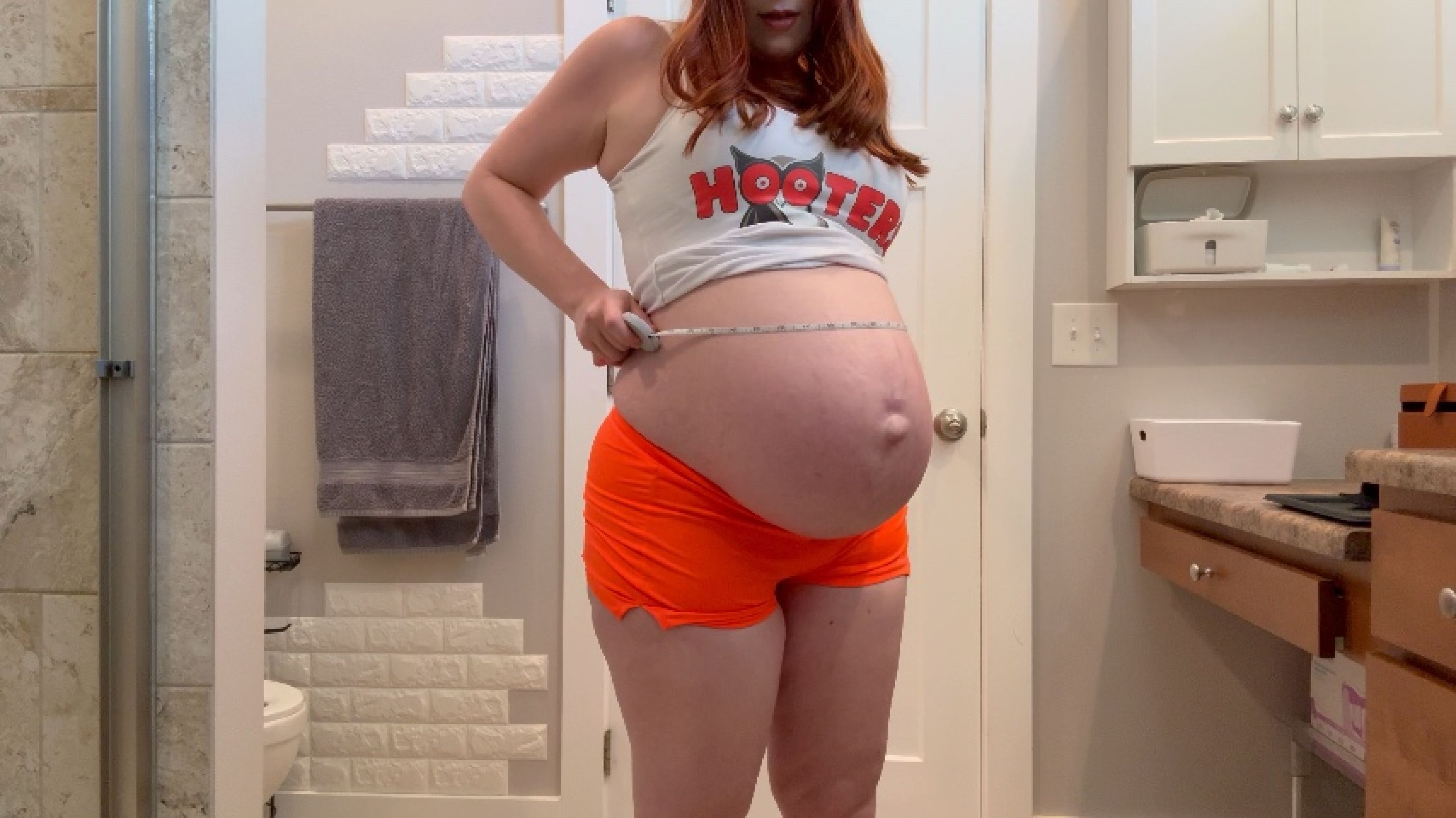 Katastrophic:Burping Pregnant Hooters Girl