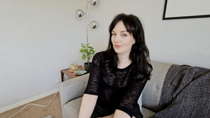 Faye Taylor:Desperate to pee a holding challenge