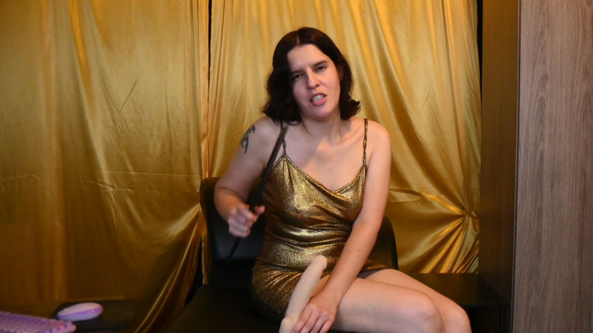 AlluringAli25:CBT and Gloryhole Fantasy