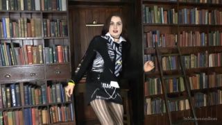 [307.14 MB] - Lola Kicks & Stomps On Your Balls - St Mackenzies
