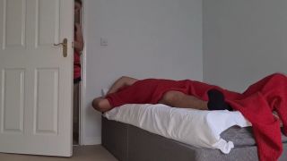 [729.97 MB] - The neighbor goes to his room and sucks his dick and puts it - Aryana_123