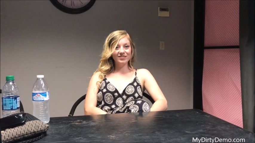 DirtyDemo - Lily's Dirty Demo - ManyVids
