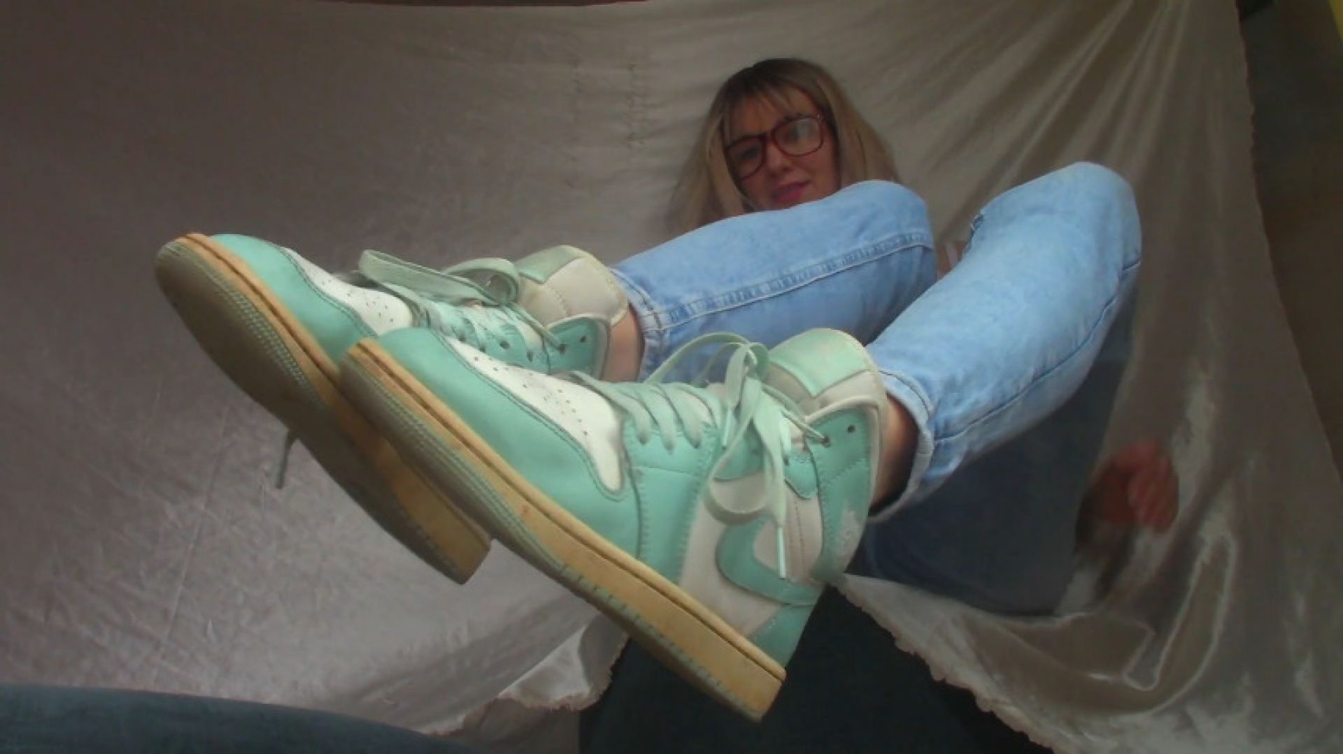 Goddess Vanessa:Mint Green Air Jordans &amp;amp; Socks